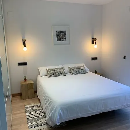 Somos Apartment *