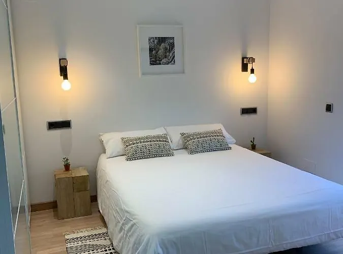 Somos Apartment *